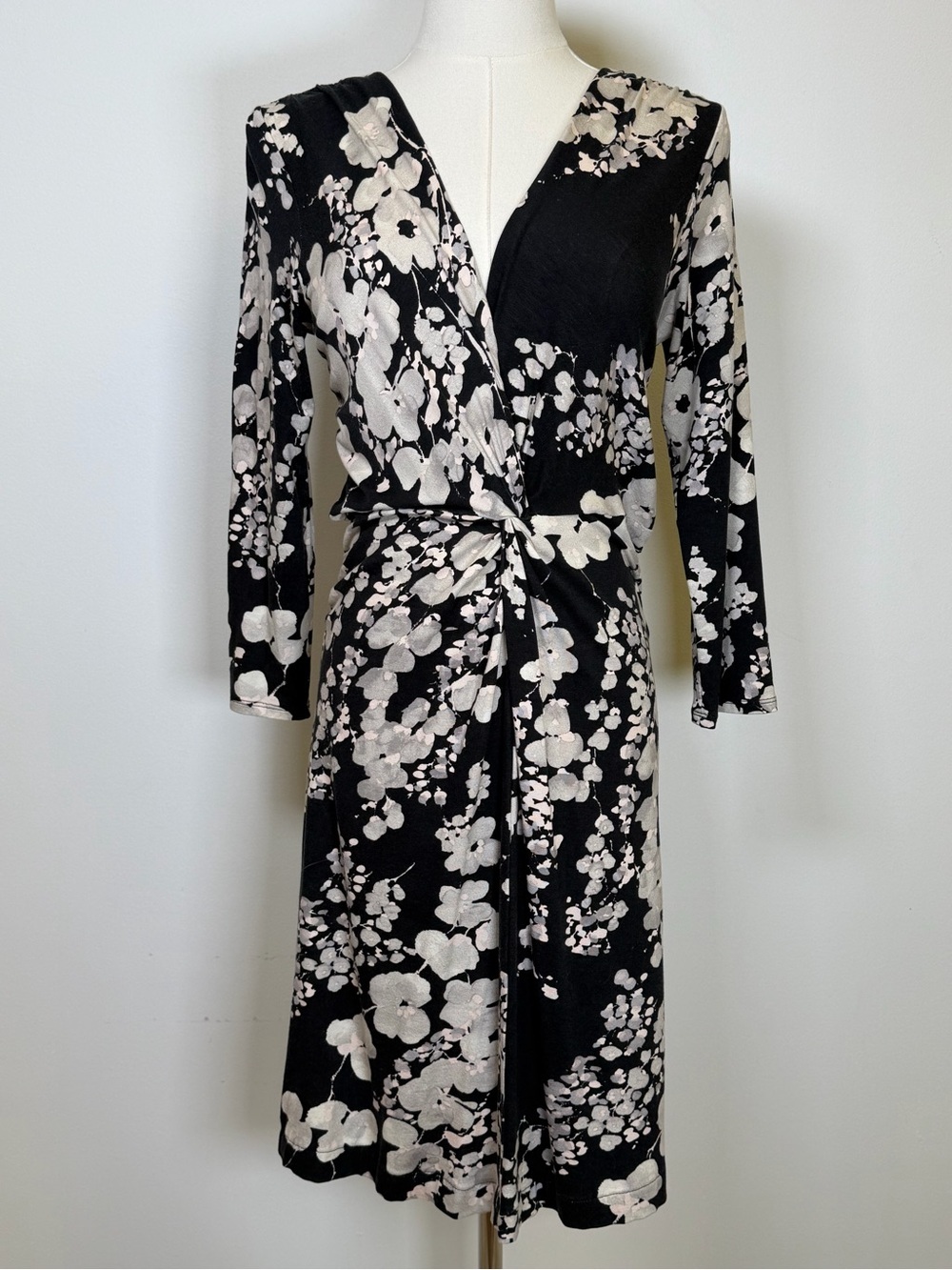 Weston Wear 3/4 Sleeve Black & White Stretchy Floral Dress Women’s Size Medium